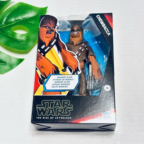 Star Wars The Rise of Skywalker Chewbacca NEW - Picture 9 of 10